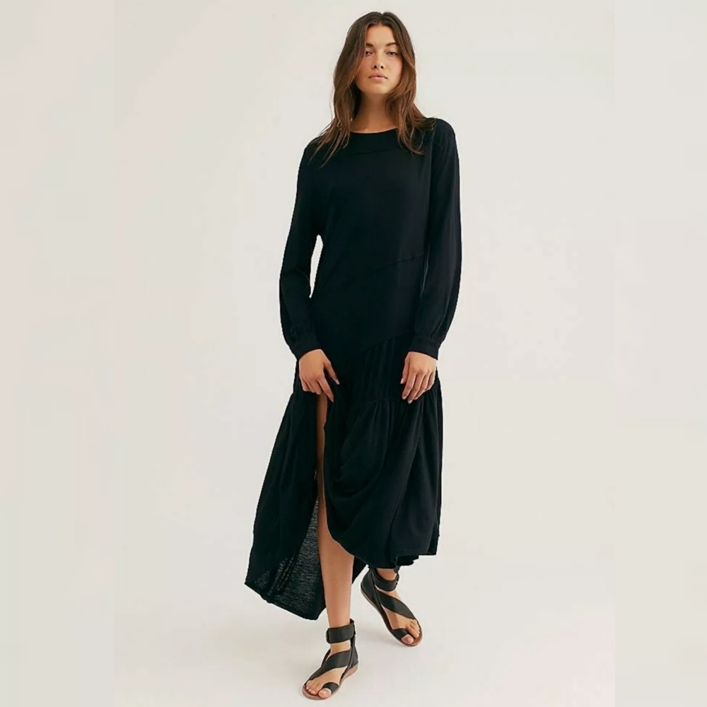 FREE PEOPLE ×  Beach Black Jilly Midi Dress